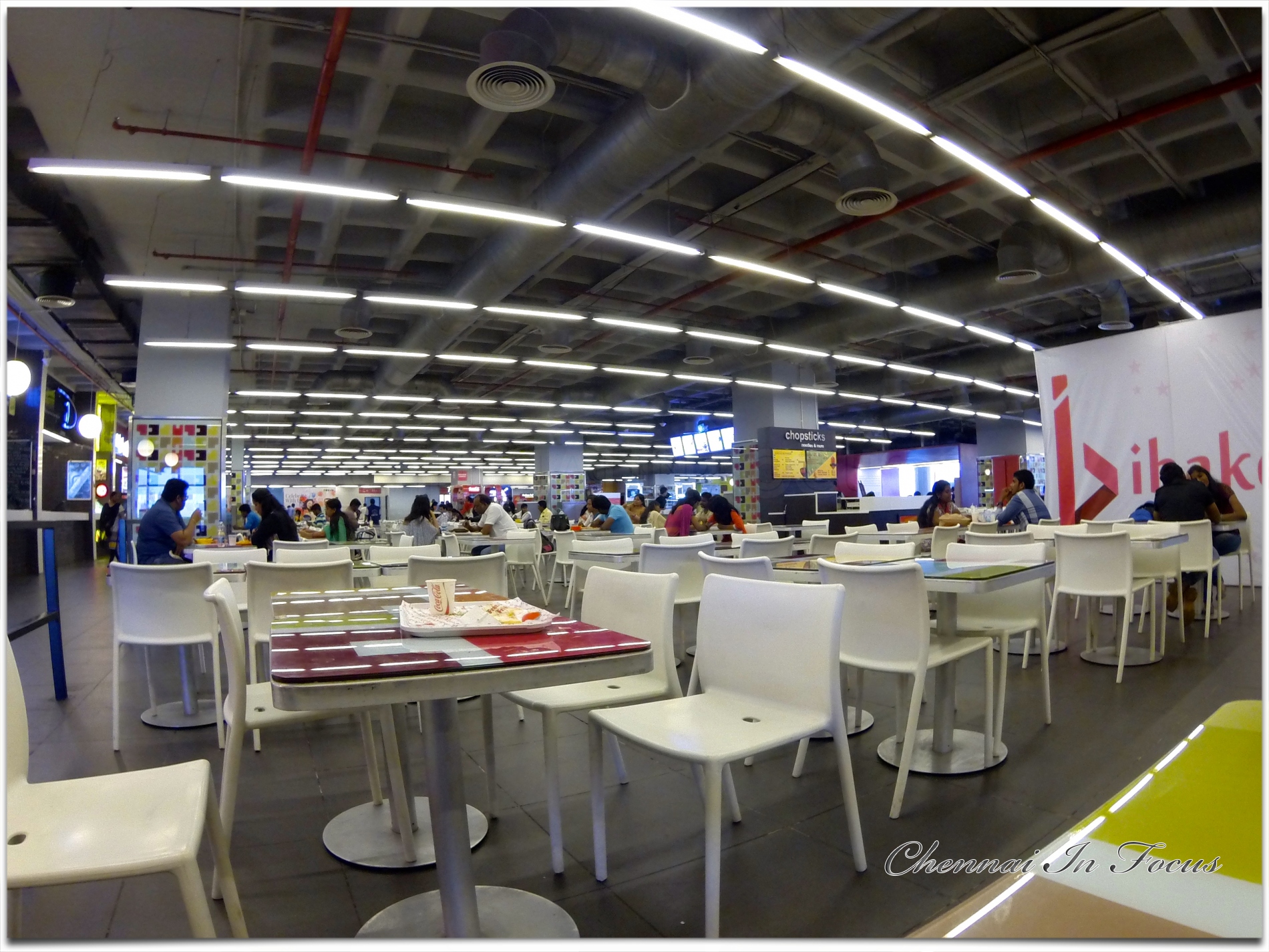 Forum Vijaya Mall - Foodcourt